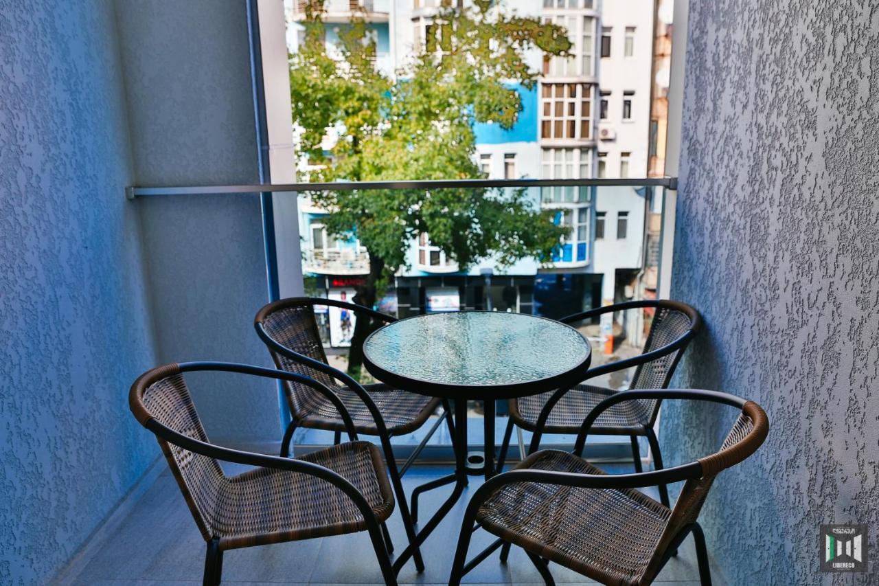 באטומי Libereco Aparthotel מראה חיצוני תמונה