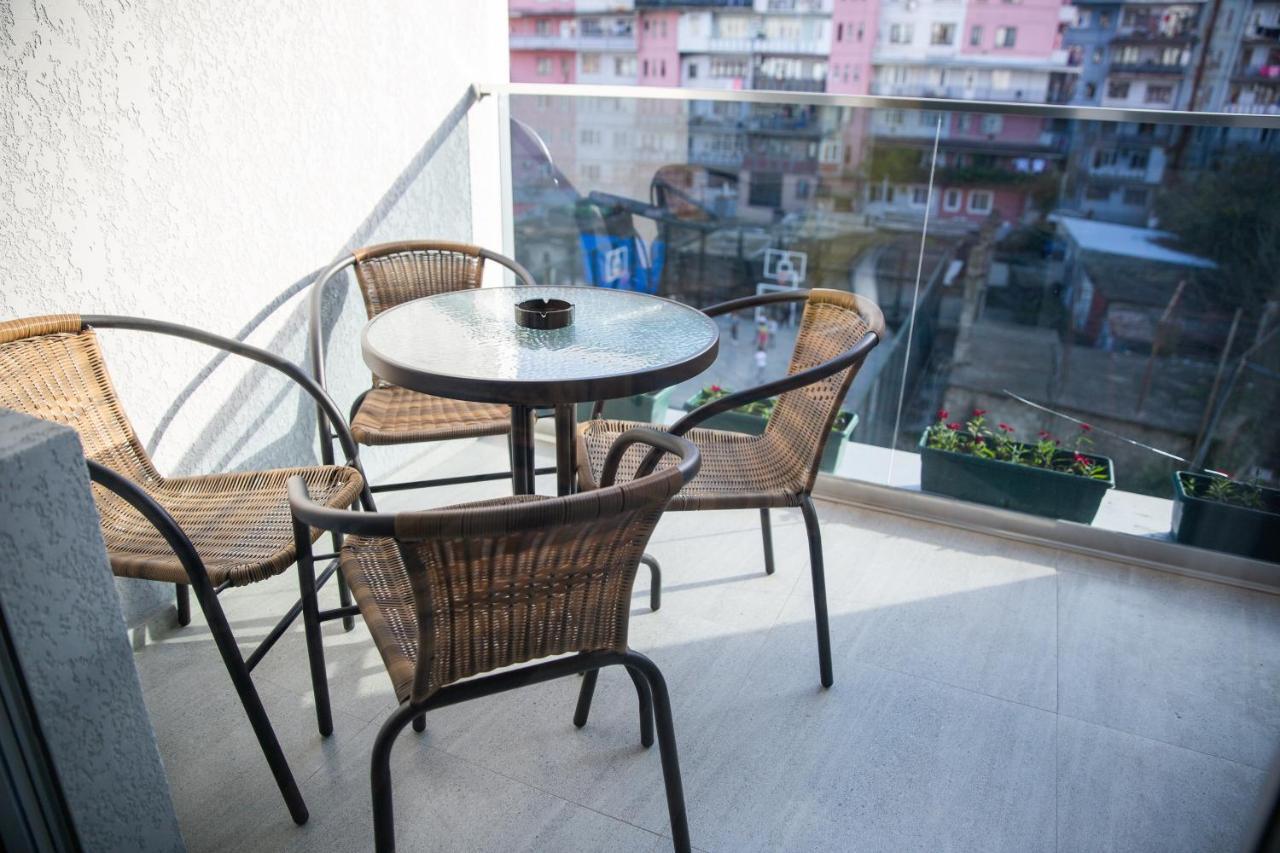 באטומי Libereco Aparthotel מראה חיצוני תמונה